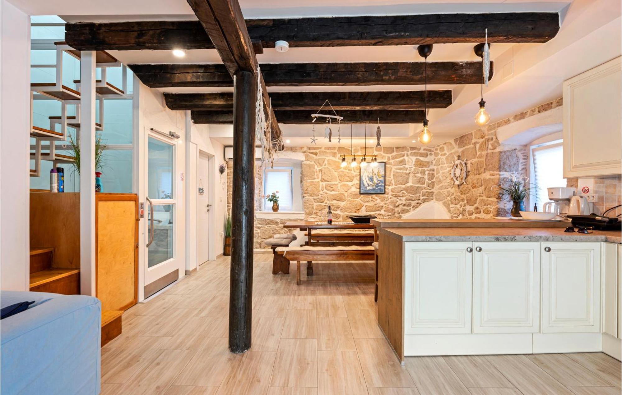 4 Bedroom Stunning Home In Μούρτερ Εξωτερικό φωτογραφία