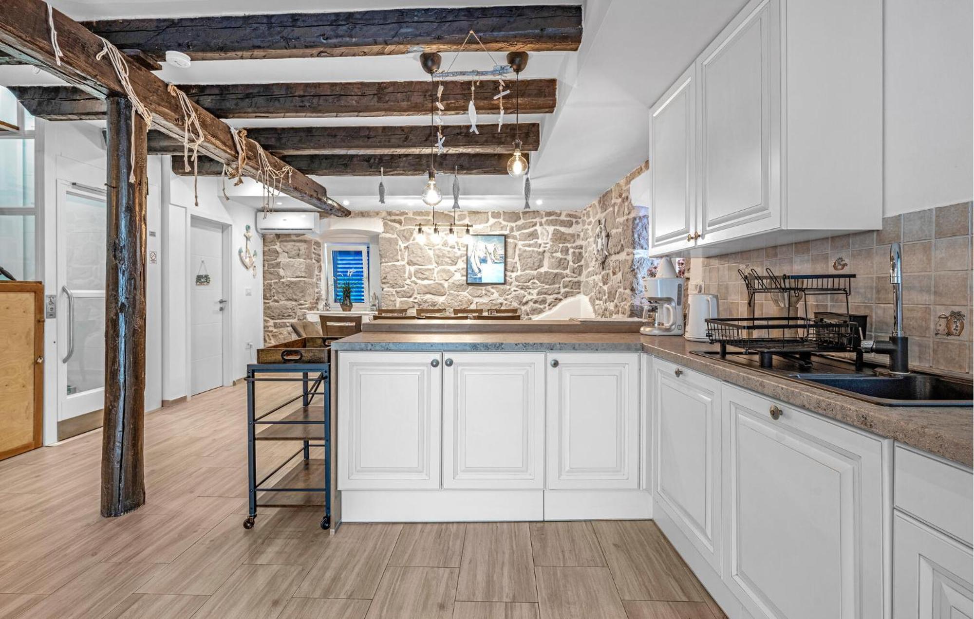 4 Bedroom Stunning Home In Μούρτερ Εξωτερικό φωτογραφία