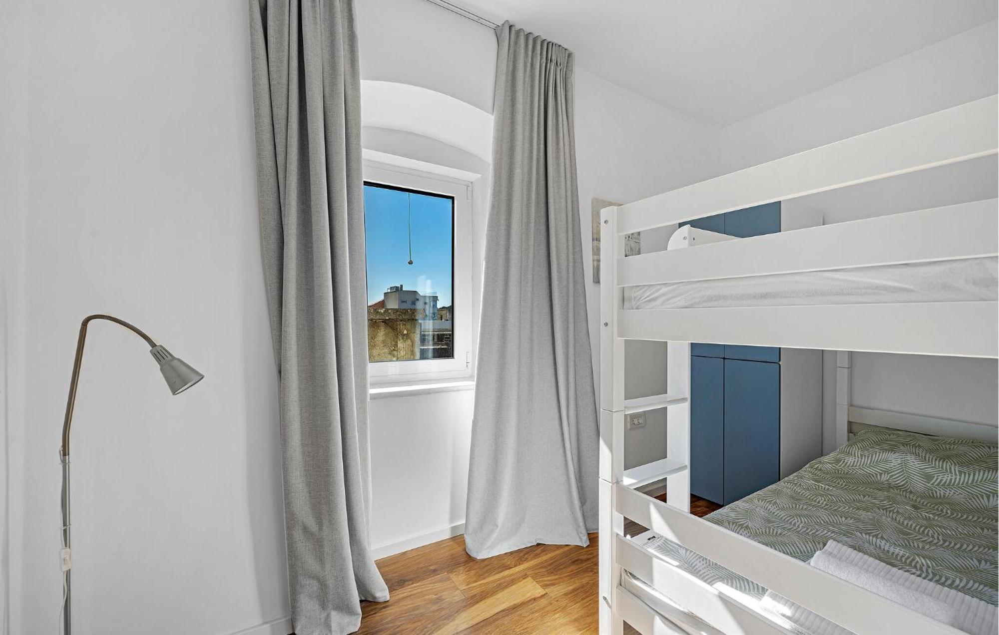4 Bedroom Stunning Home In Μούρτερ Εξωτερικό φωτογραφία