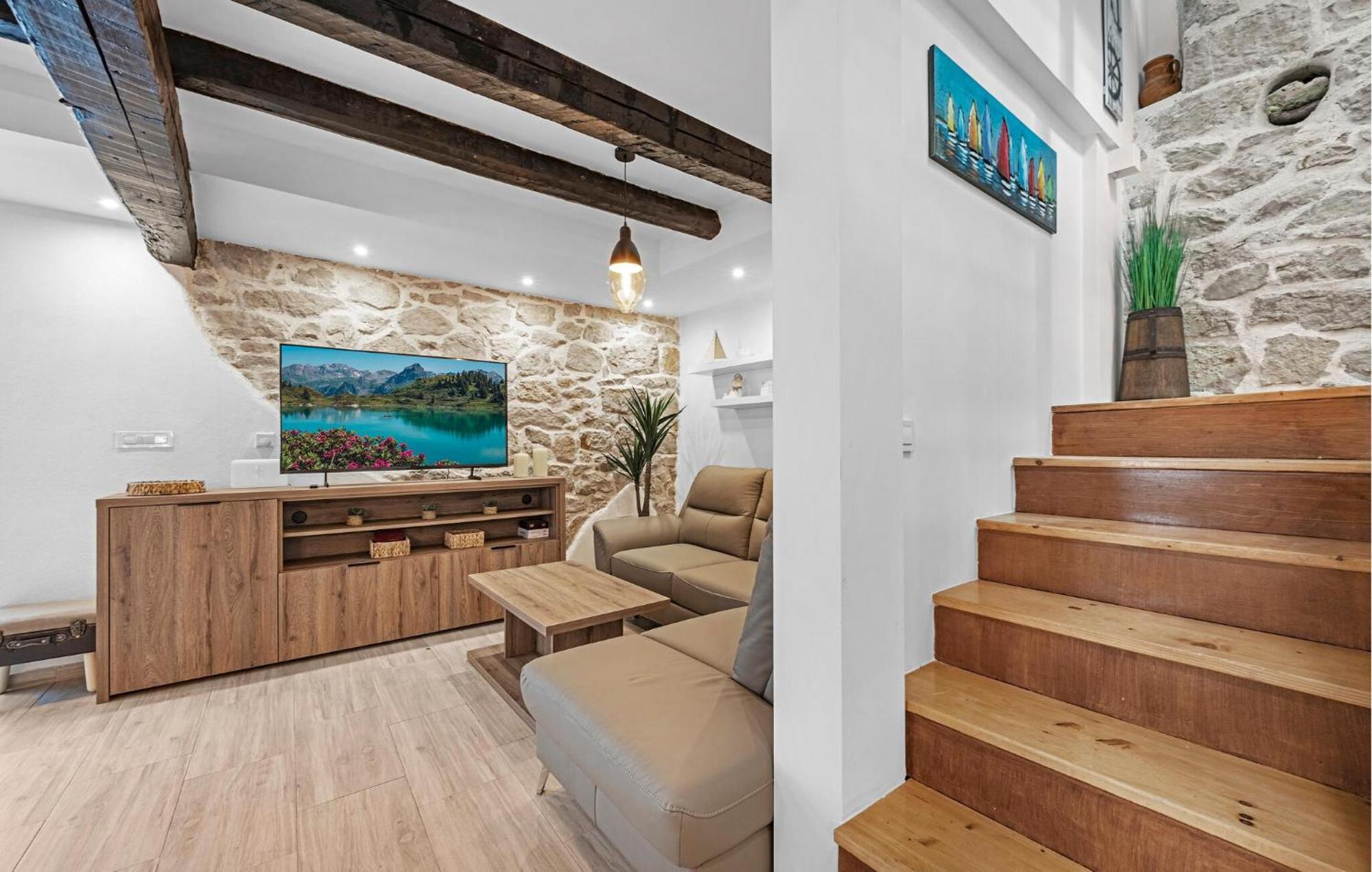 4 Bedroom Stunning Home In Μούρτερ Εξωτερικό φωτογραφία