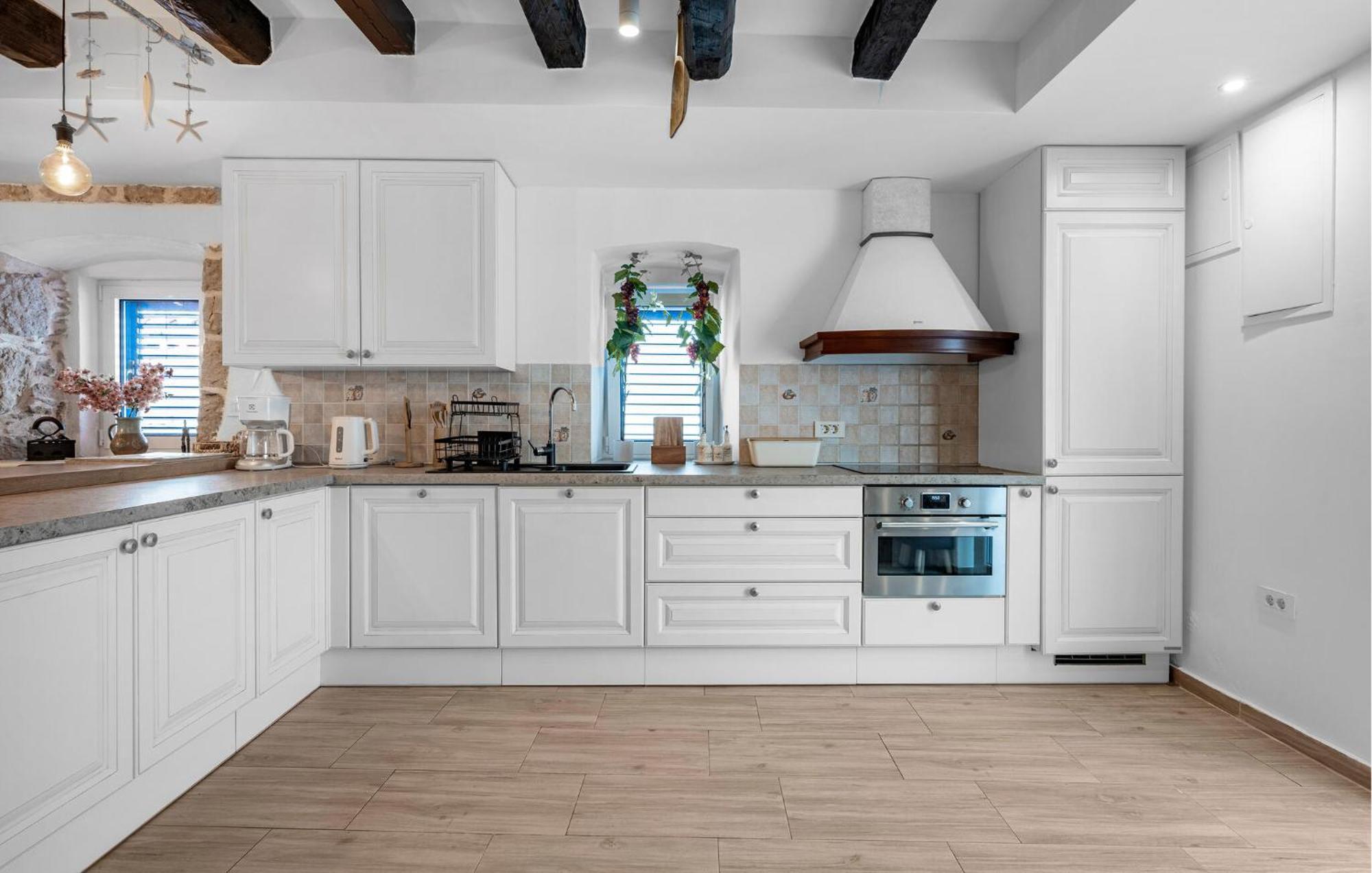 4 Bedroom Stunning Home In Μούρτερ Εξωτερικό φωτογραφία
